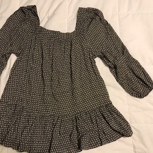 Chaps size medium floral flowy top